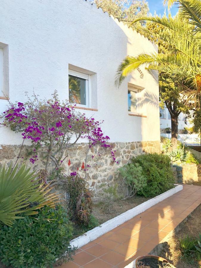 Chalet Doble Almadraba Villa Roses Eksteriør billede